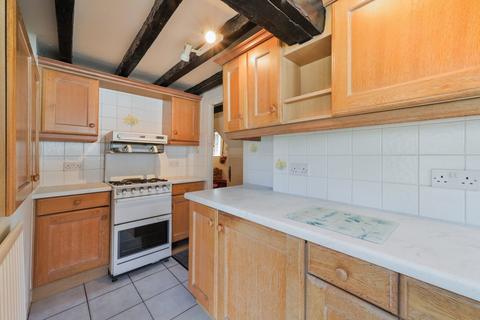 2 bedroom detached house for sale, Nutfield Marsh Road, Redhill RH1