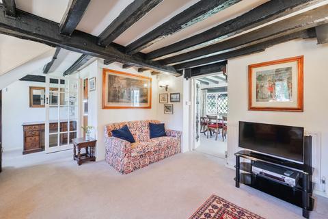 2 bedroom detached house for sale, Nutfield Marsh Road, Redhill RH1