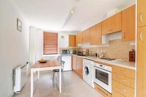 2 bedroom flat for sale, Eveleigh Avenue, Bath, BA1