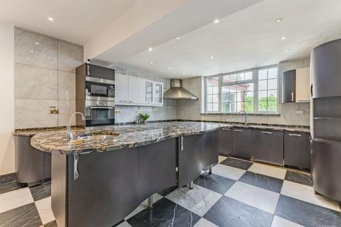 8 bedroom detached house for sale, Weymouth Avenue, London NW7