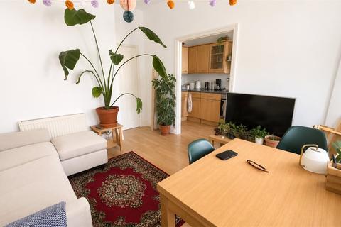 2 bedroom flat to rent, Musgrove Road, London SE14