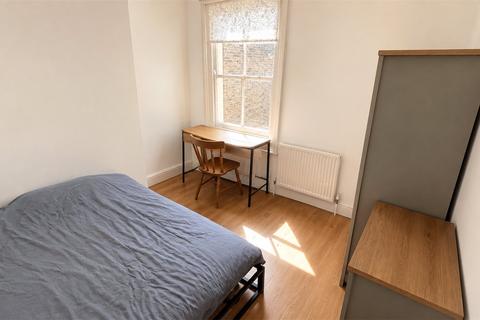 2 bedroom flat to rent, Musgrove Road, London SE14