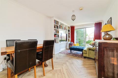 1 bedroom apartment for sale, Mansfield Gardens, Hertford