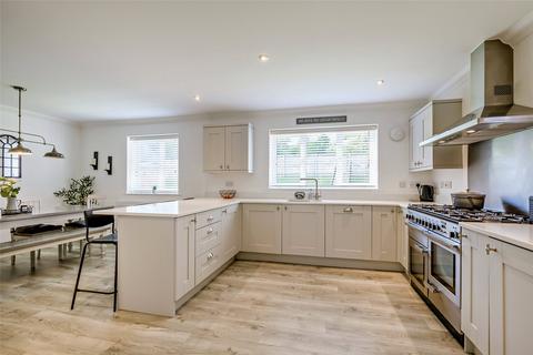 4 bedroom house for sale, Goldfinch Close, Wymondham, Norfolk, NR18