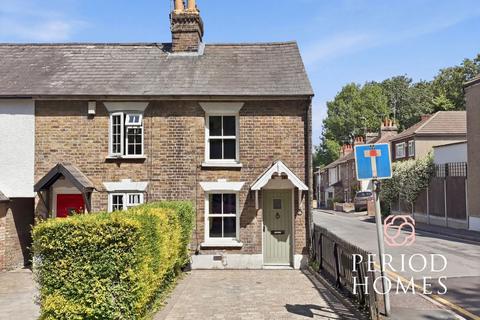 Crescent Road, Warley