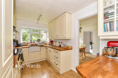 5 bedroom detached house for sale, Siskin Gardens, Paddock Wood, Tonbridge, Kent