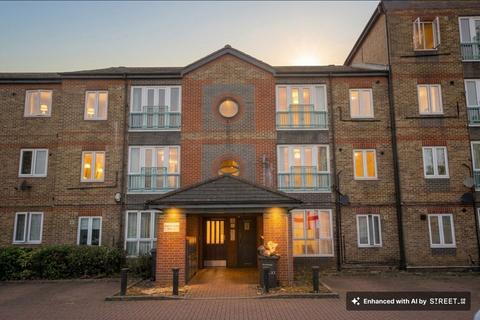 2 bedroom flat for sale, Deptford Wharf, London, SE8
