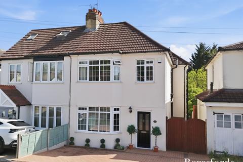 Westwood Avenue, Brentwood, CM14