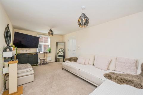 3 bedroom semi-detached house for sale, Wakelin Way, Lichfield