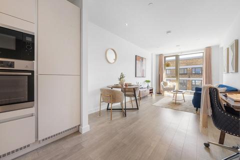 1 bedroom flat for sale, Benedict Road, SW9