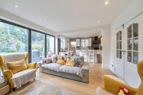undefined, Ickenham Close, Ruislip, Middlesex