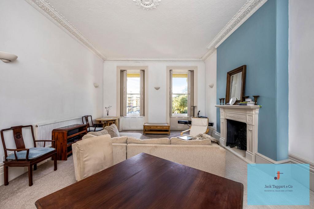 Brunswick Square, Hove - View 2
