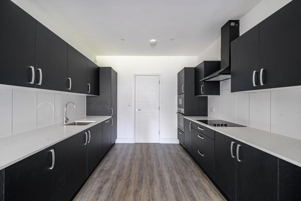 Apartment in London - View 3