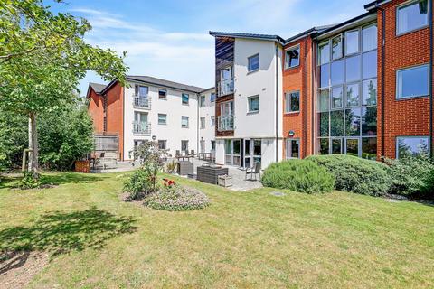 2 bedroom apartment for sale, Fleet Road, Fleet, GU51 3FS