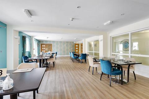 2 bedroom apartment for sale, Fleet Road, Fleet, GU51 3FS