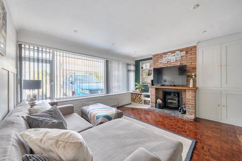 3 bedroom semi-detached house for sale, Jillian Way, Ashford, Kent, TN23