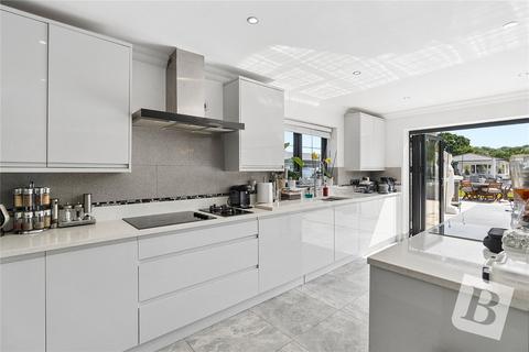 3 bedroom detached house for sale, Lower Dunton Road, Dunton, Brentwood, Essex, CM13