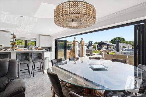 3 bedroom detached house for sale, Lower Dunton Road, Dunton, Brentwood, Essex, CM13