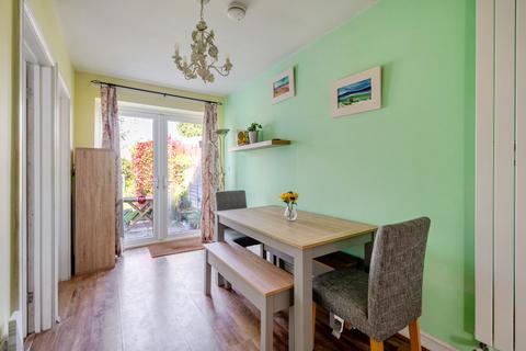 4 bedroom end of terrace house for sale, Spring Gardens, Hull HU4