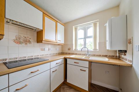 2 bedroom flat for sale, John Gray Court, Hull HU10