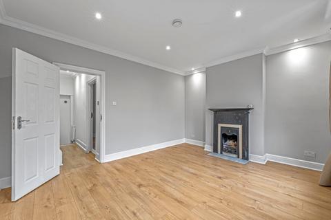 undefined, Camac Road, Twickenham, TW2