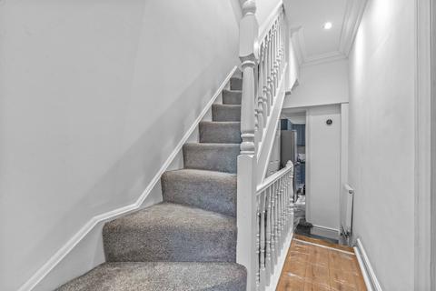 undefined, Camac Road, Twickenham, TW2