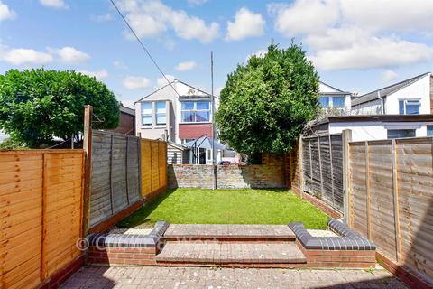 3 bedroom terraced house for sale, Walmer Road, Portsmouth PO1