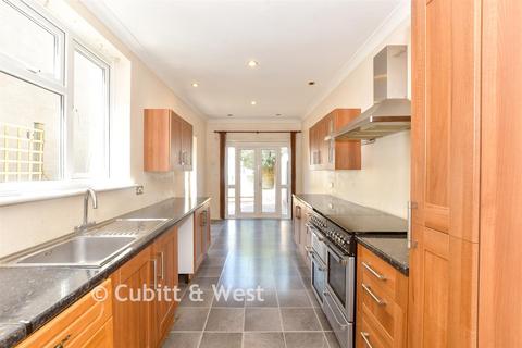 3 bedroom terraced house for sale, Walmer Road, Portsmouth PO1