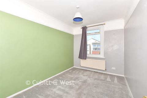 3 bedroom terraced house for sale, Walmer Road, Portsmouth PO1