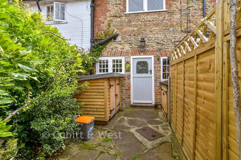 2 bedroom cottage for sale, Church Path, Horsham RH13