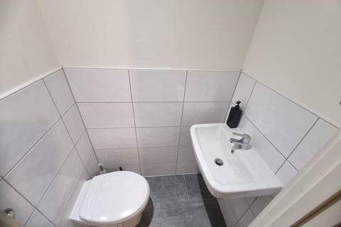2 bedroom flat to rent, Conditioning House, Cape Street ,