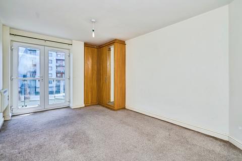 2 bedroom flat for sale, Waterfront Way, Walsall, West Midlands, WS2
