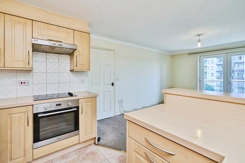 2 bedroom flat for sale, Waterfront Way, Walsall, West Midlands, WS2