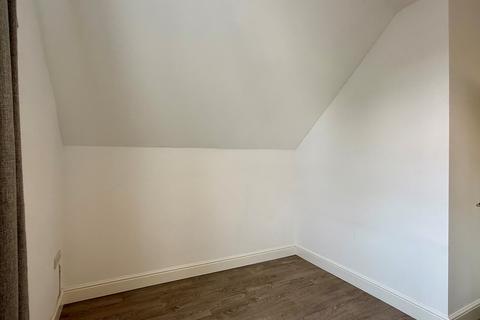 1 bedroom flat to rent, Cheddon Road, Taunton, TA2