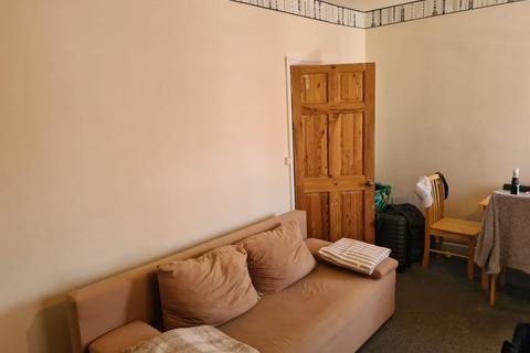 1 bedroom flat to rent, Bedale Road, Wellingborough, NN8