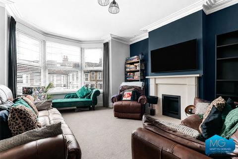 3 bedroom apartment for sale, Dollis Road, Finchley Central, London, N3