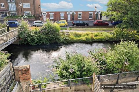 1 bedroom flat to rent, Eastgate Street, Winchester SO23