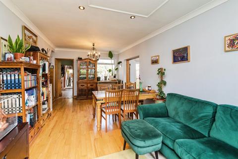 4 bedroom detached house for sale, Rochester Road, LOWESTOFT