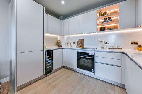 1 bedroom flat for sale, Woodberry Down, Finsbury Park N4