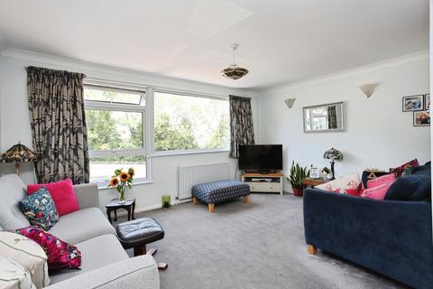 4 bedroom end of terrace house for sale, Quarry Hill Road, Tonbridge, Kent, TN9