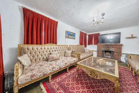 5 bedroom detached house for sale, Ducks Hill Road, Northwood, Middlesex