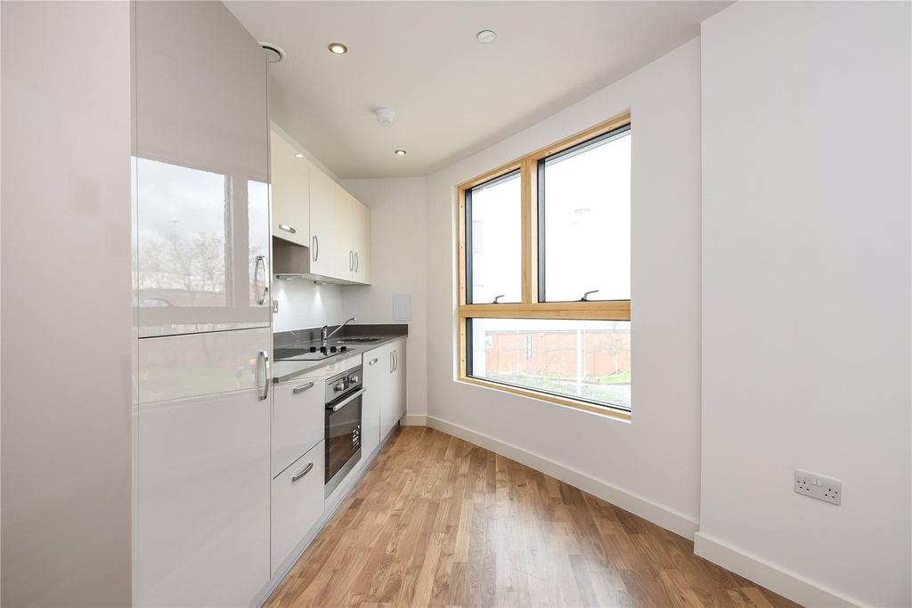 Apartment in Reading, Katesgrove, Coley - View 4