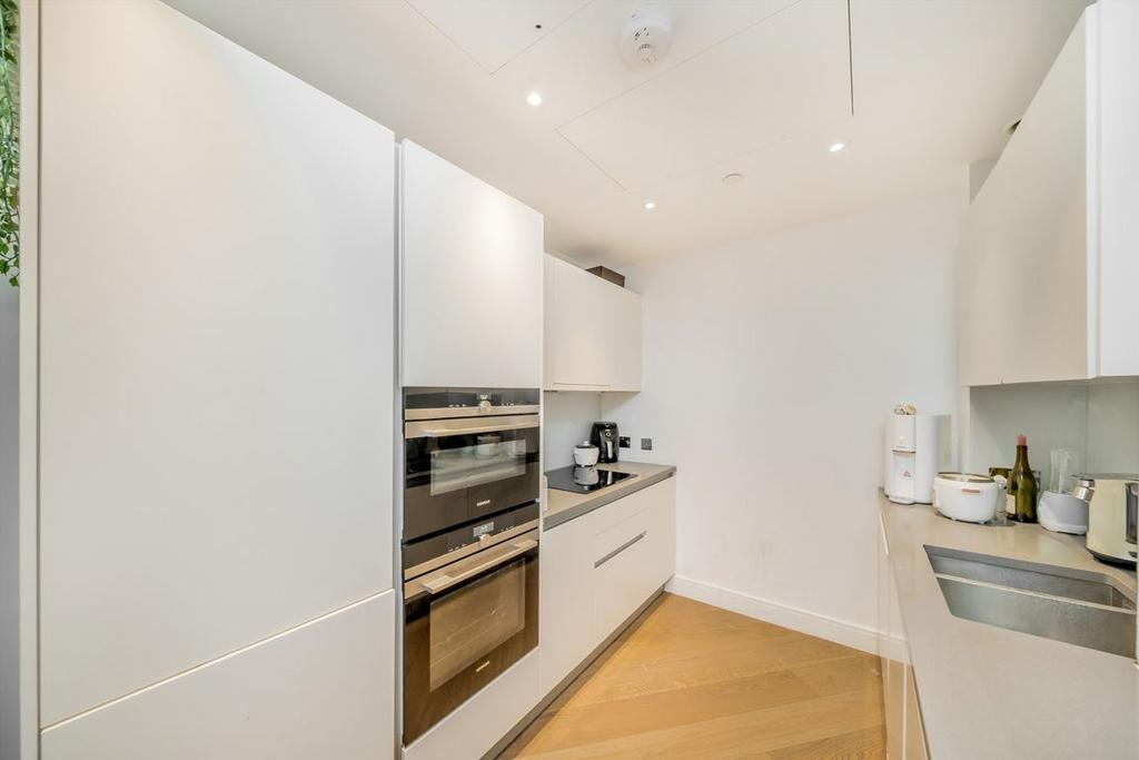 Apartment in London - View 4