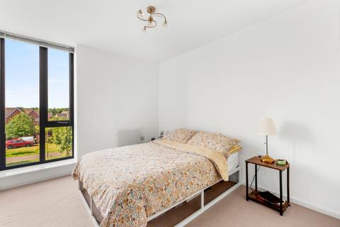 2 bedroom flat for sale, Angus Court, Thame OX9