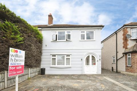 3 bedroom semi-detached house for sale, Helmsdale Road, Romford