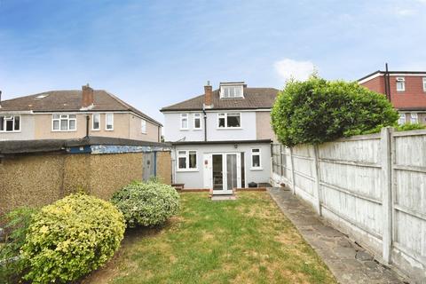 3 bedroom semi-detached house for sale, Helmsdale Road, Romford