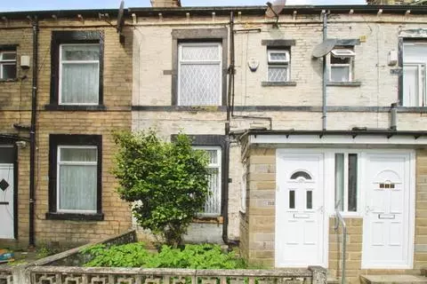 4 bedroom terraced house to rent, Bradford