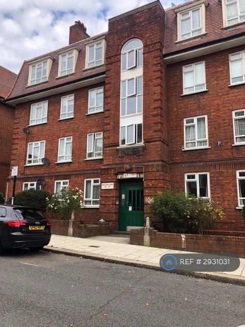 3 bedroom flat to rent