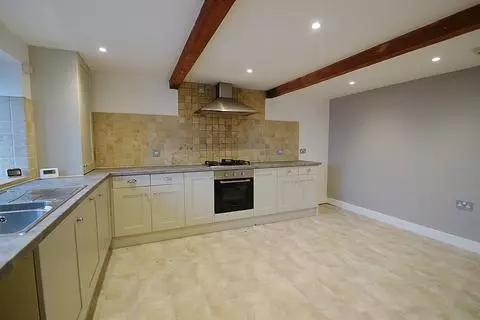 3 bedroom terraced house to rent - View 4