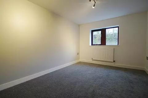 3 bedroom terraced house to rent - View 5